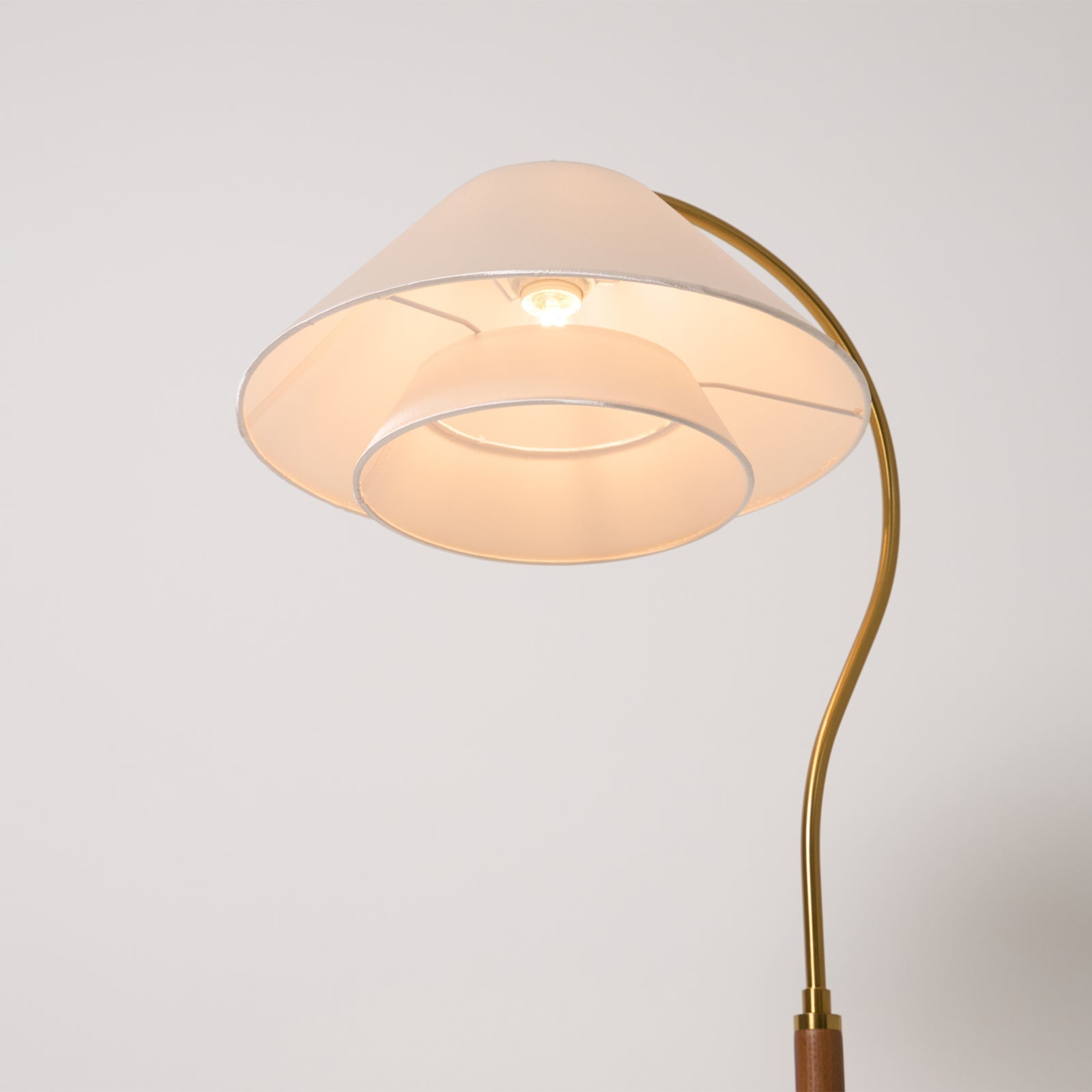 Aria Floor Lamp