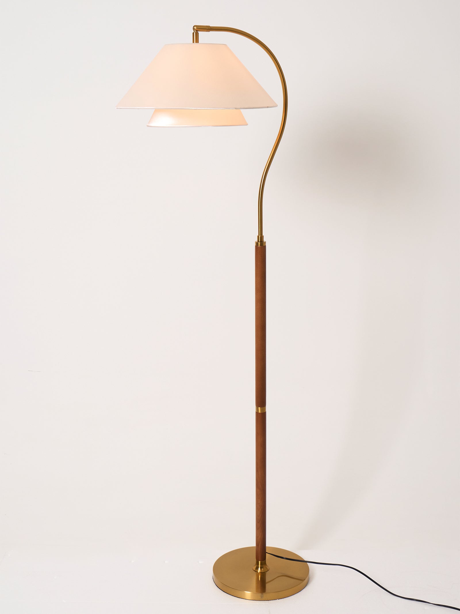 Aria Floor Lamp