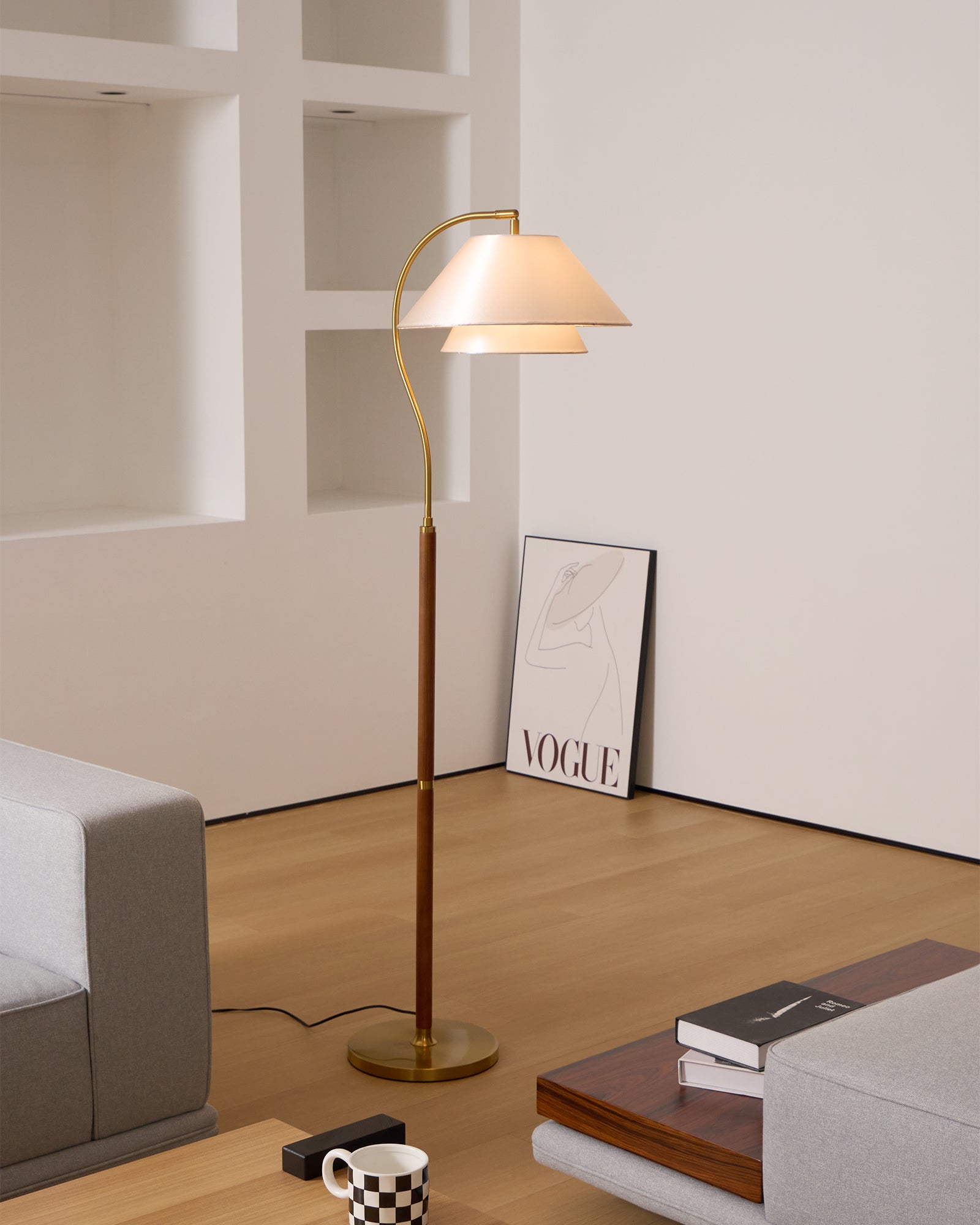 Aria Floor Lamp