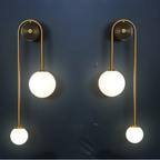 Elegant Nordic Wall Sconce – Minimalist Luxury in Gold