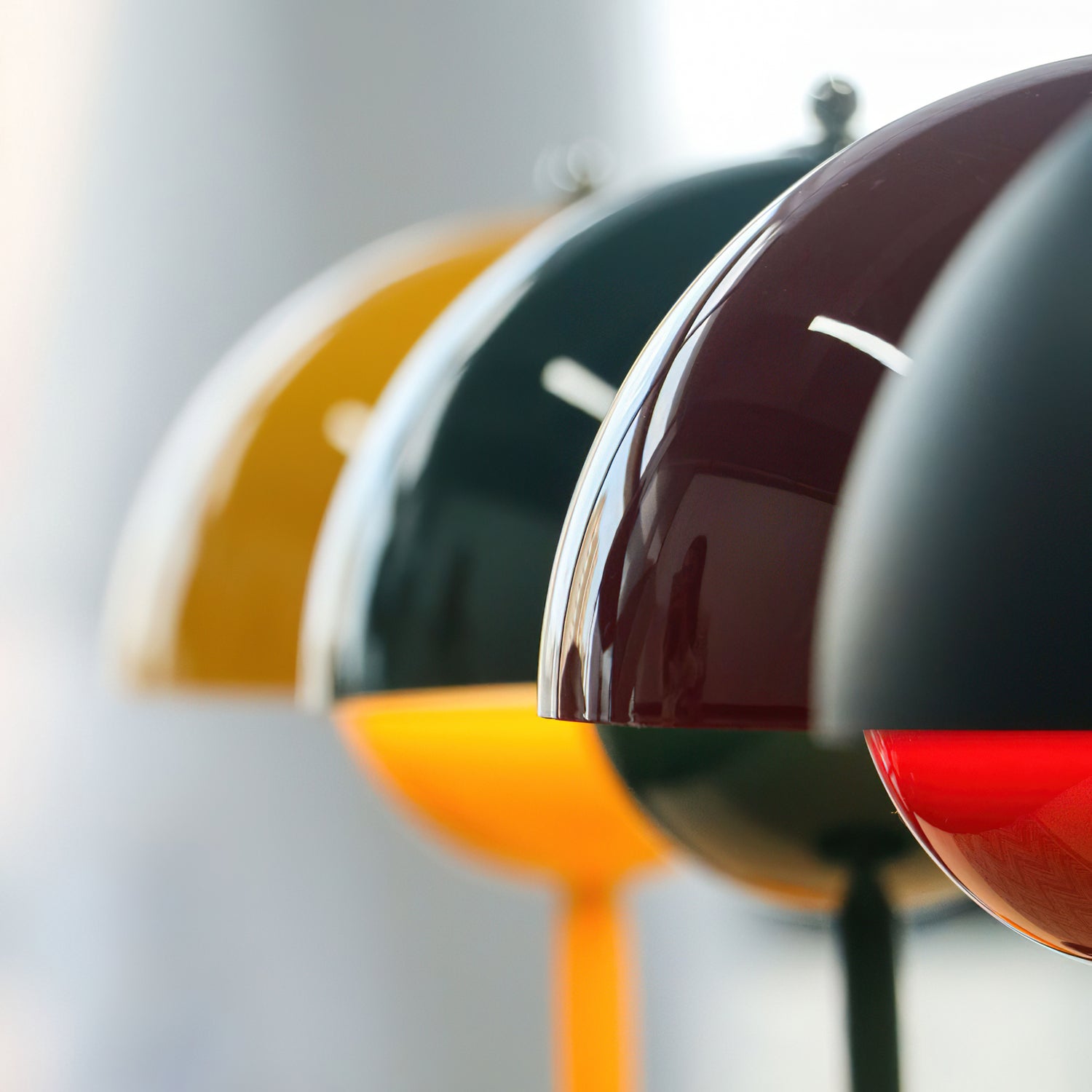 Halo Portable Table Lamp