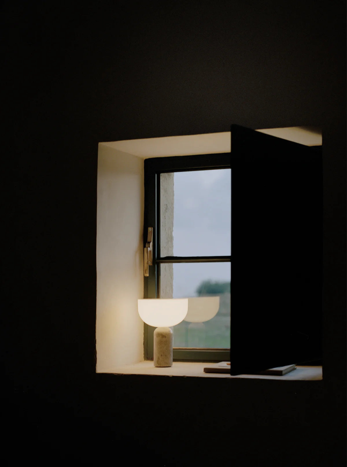 Roma Marble Portable LED Table Lamp