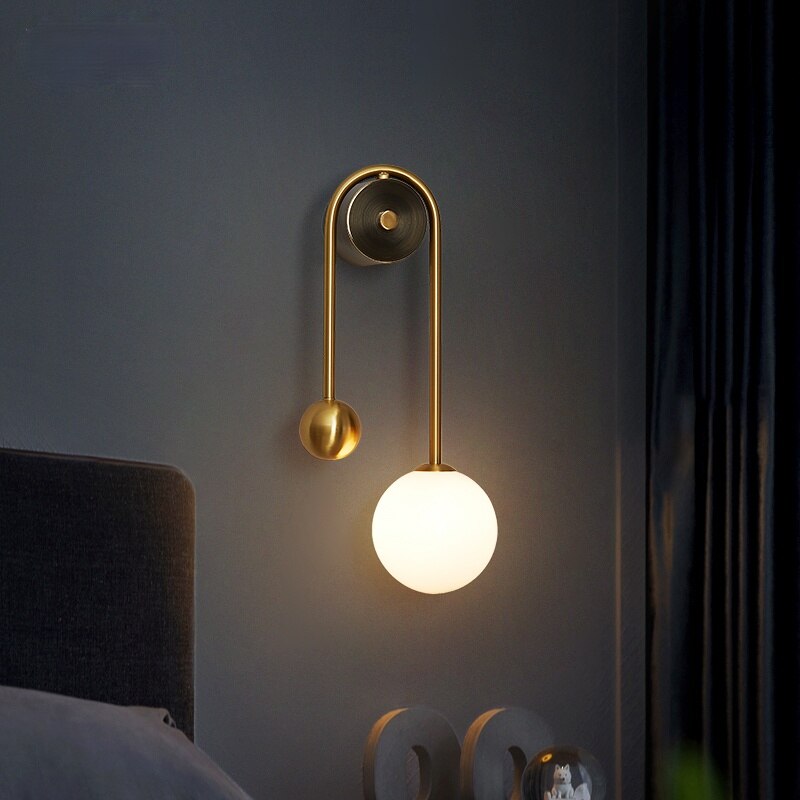 Elegant Nordic Wall Sconce – Minimalist Luxury in Gold